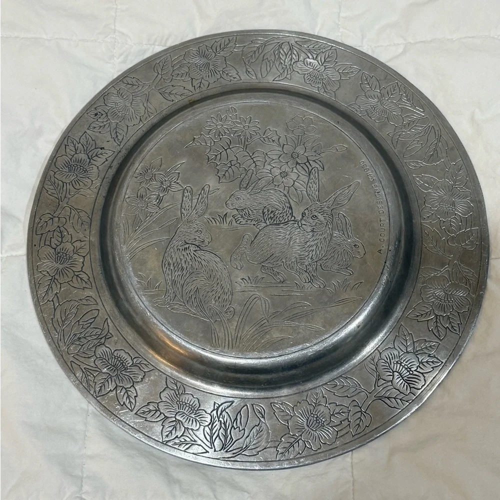 VTG Arthur Court 1980 14” Round Serving Tray/Platter/Charger w/Rabbits & Bunnies